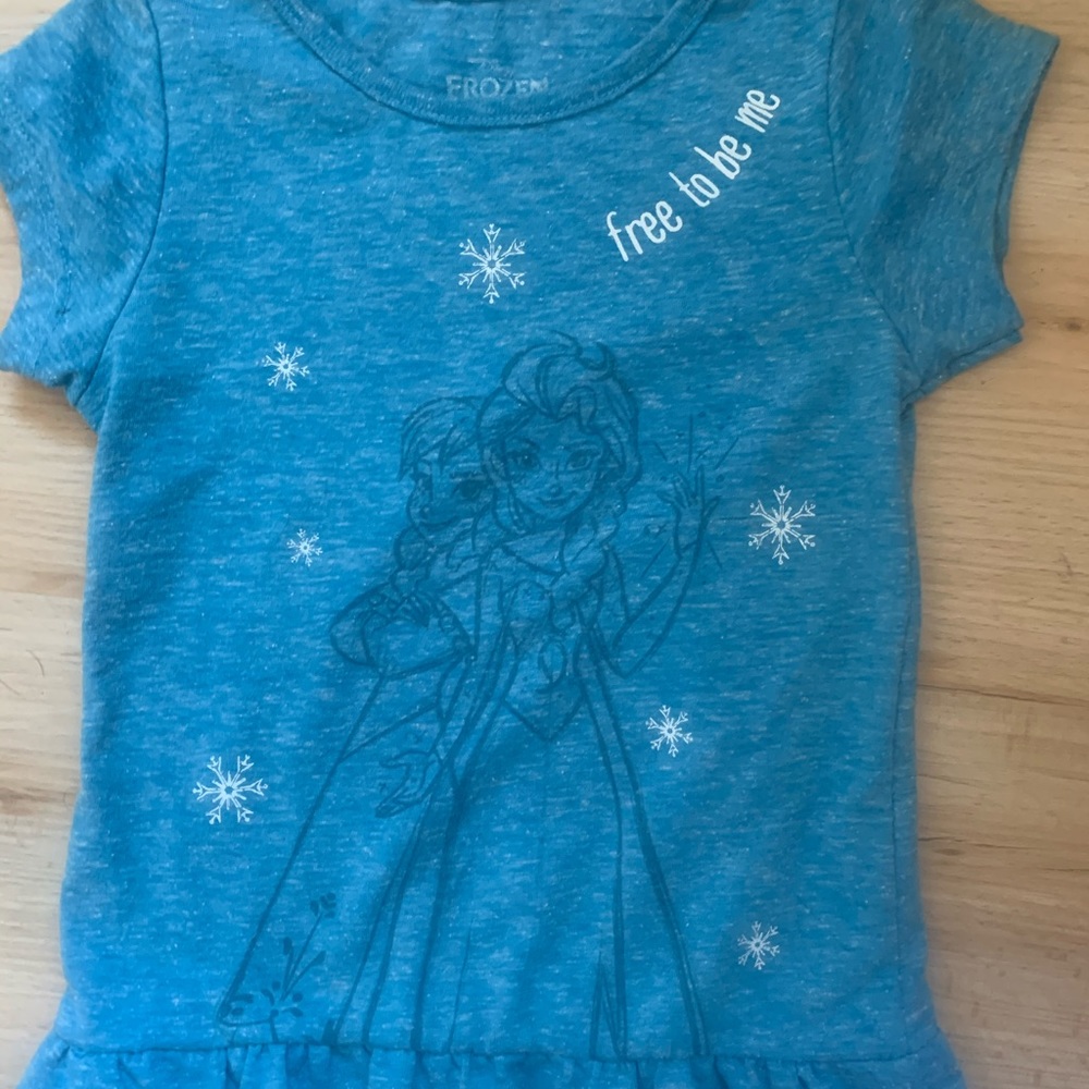 Frozen girls shirt size 5